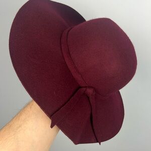 The Hatter Company wide brimmed women’s burgundy felted hat